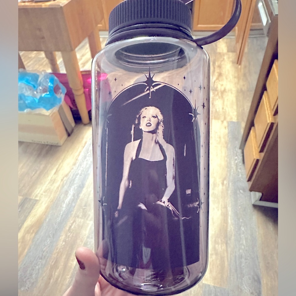 Taylor Swift Speak Now Water Bottle